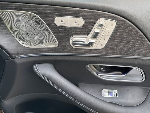 New 2026 Mercedes-Benz GLS 450 4MATIC image 33