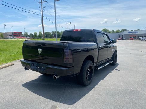 Used 2017 RAM 1500 Express RWD image 7