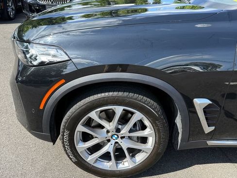 Certified 2024 BMW X5 xDrive40i w/ Parking Assistance Package AWD/4WD image 10