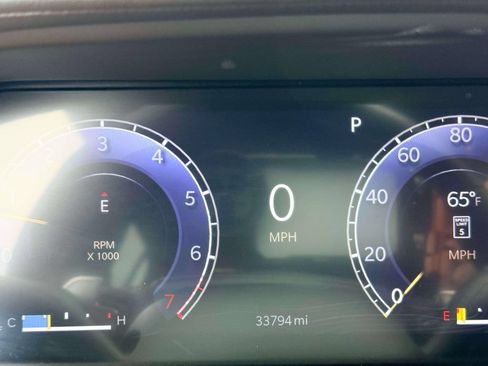 Used 2025 Jeep Grand Cherokee Summit AWD/4WD image 21