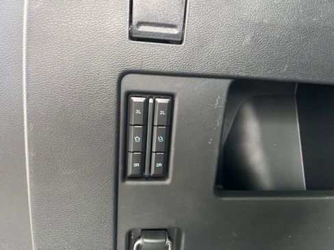Used 2023 Ford Expedition Platinum AWD/4WD image 17