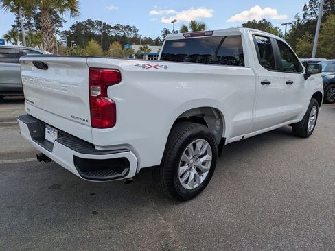 Used 2026 Chevrolet Silverado 1500 Custom image 4