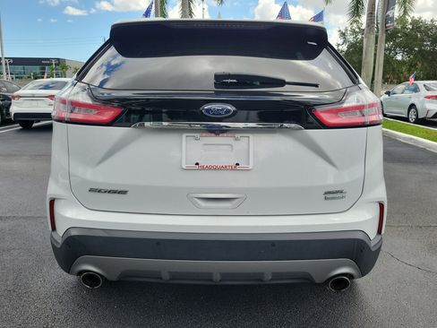 Used 2019 Ford Edge SEL w/ Equipment Group 201A FWD image 11