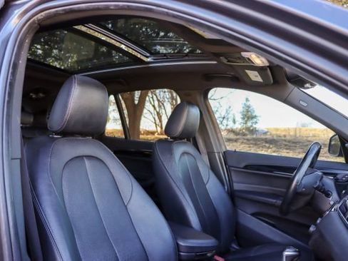 Used 2018 BMW X1 xDrive28i image 21