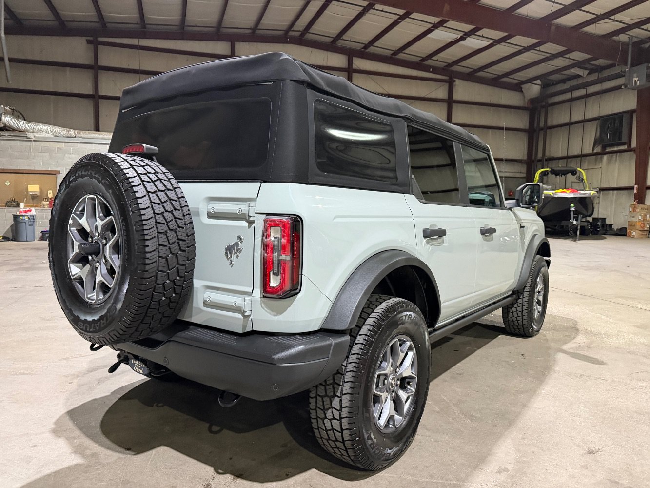 Used 2023 Ford Bronco Badlands AWD/4WD image 5