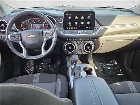 Used 2025 Chevrolet Blazer LT FWD image 15