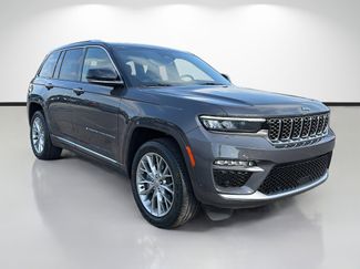 Used 2024 Jeep Grand Cherokee Summit w/ Advanced Protech Group IV video 1