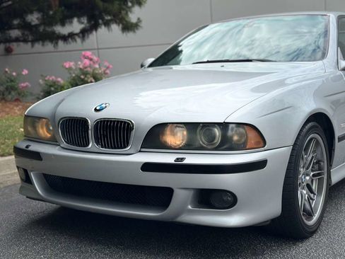 Used 2003 BMW M5 RWD image 8