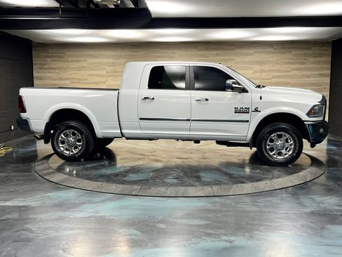 Used 2015 RAM 3500 Laramie w/ Cold Weather Group AWD/4WD image 23