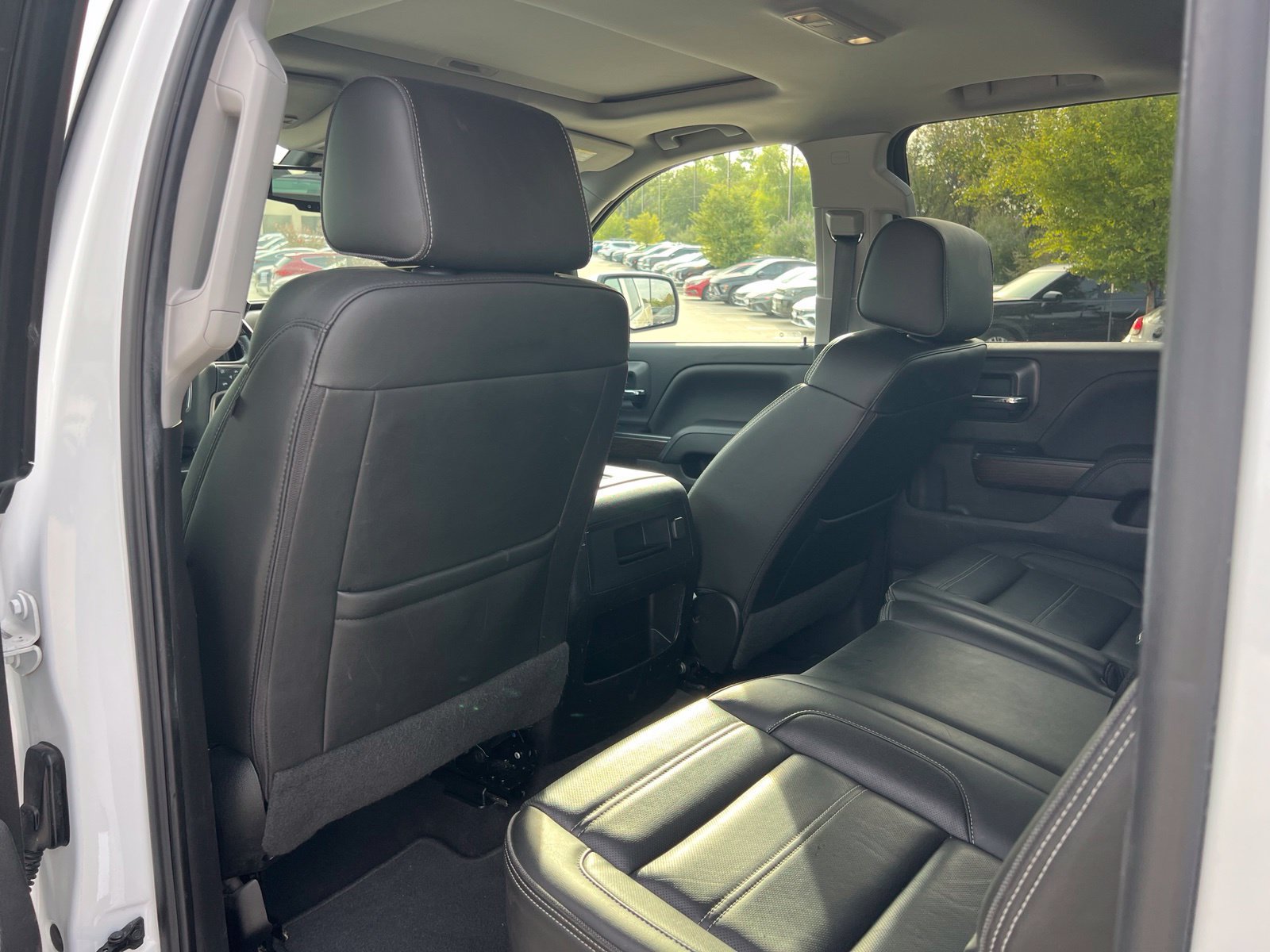 Used 2018 GMC Sierra 1500 Denali AWD/4WD image 16
