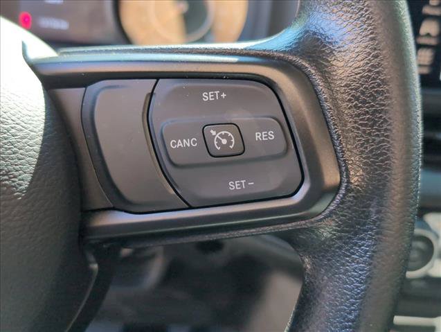 Used 2025 Jeep Gladiator Sport AWD/4WD image 16