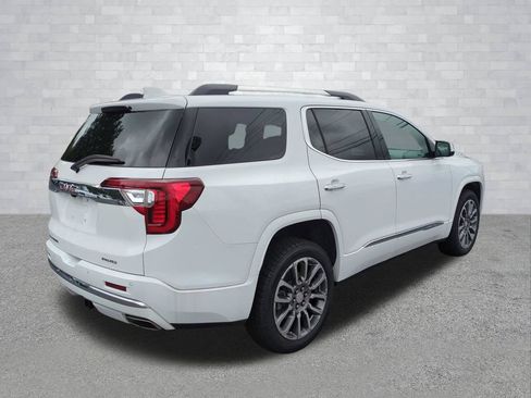 Used 2023 GMC Acadia Denali AWD/4WD image 5