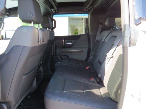 Used 2025 GMC Hummer EV 3X image 14