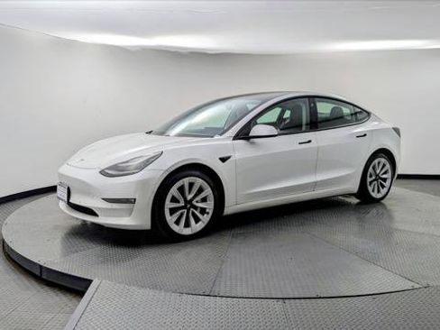 Used 2021 Tesla Model 3 Long Range image 2