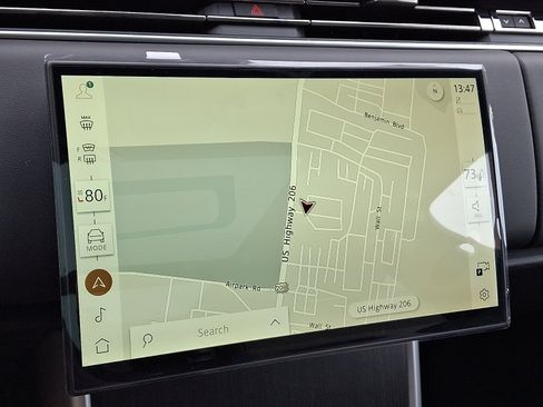 New 2026 Land Rover Range Rover SE image 15