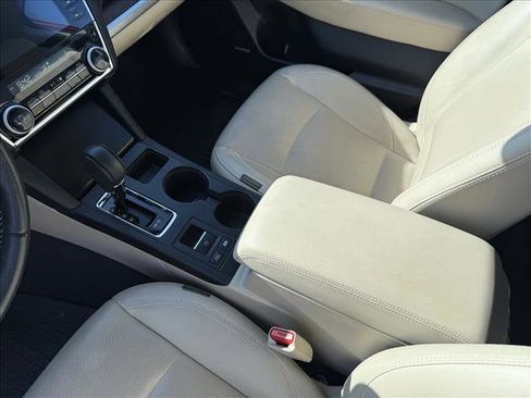 Used 2019 Subaru Outback 2.5i Limited w/ Popular Package #2 AWD/4WD image 14