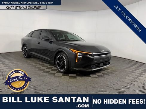 Used 2025 Kia K4 EX image 1
