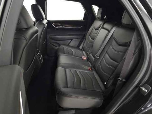 Used 2019 Cadillac XT5 Platinum AWD/4WD image 37