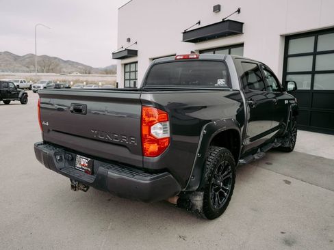 Used 2021 Toyota Tundra Platinum image 8