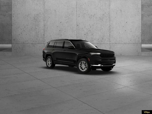 New 2026 Jeep Grand Cherokee L Laredo image 11