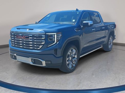 Used 2024 GMC Sierra 1500 Denali w/ Denali Reserve Package AWD/4WD image 1