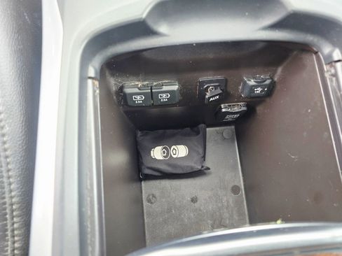 Used 2017 Acura MDX SH-AWD w/ Technology Package image 22