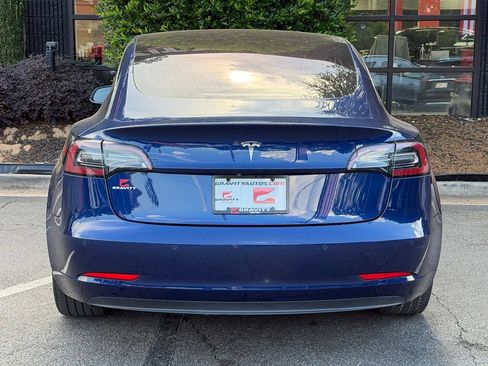 Used 2018 Tesla Model 3 Long Range RWD image 15