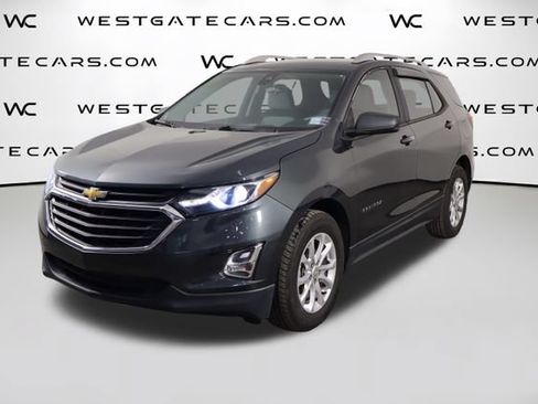 Used 2020 Chevrolet Equinox LS FWD image 1