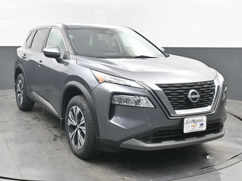 Certified 2023 Nissan Rogue SV image 2