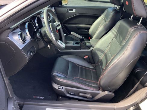Used 2008 Ford Mustang GT image 10