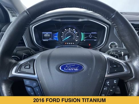 Used 2016 Ford Fusion Titanium FWD image 3