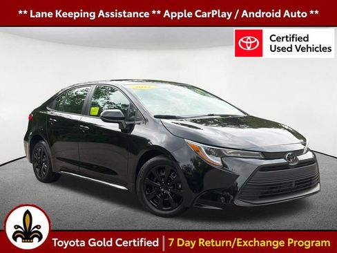Certified 2025 Toyota Corolla LE FWD image 1