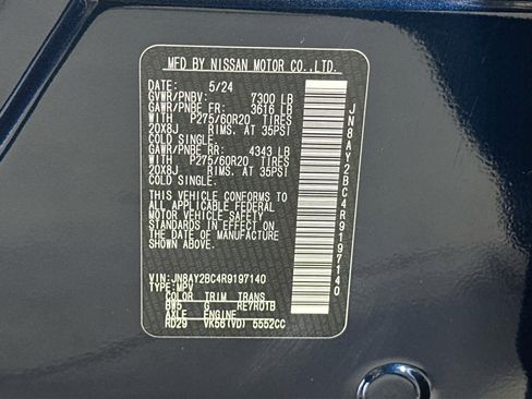 Used 2024 Nissan Armada SL image 34