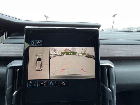 New 2026 GMC Acadia Denali w/ Super Cruise Package image 24