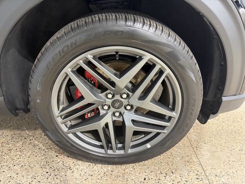 Used 2025 Ford Explorer ST-Line w/ ST-Line Street Pack image 34