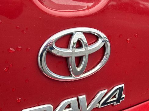 Used 2012 Toyota RAV4 4WD w/ Value Pkg image 25