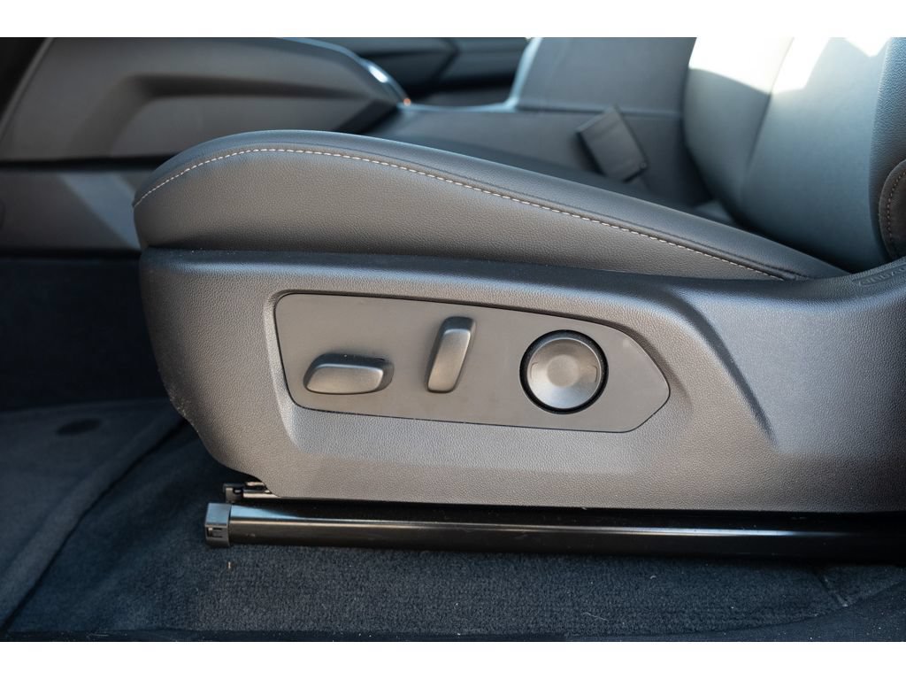 New 2026 GMC Canyon Elevation w/ Convenience Package AWD/4WD image 15