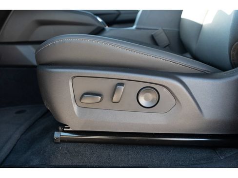 New 2026 GMC Canyon Elevation w/ Convenience Package AWD/4WD image 15