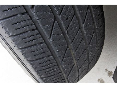 Used 2021 Chevrolet Suburban LT w/ Rear Media and Nav Package image 35