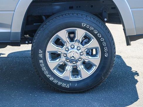 New 2024 RAM 2500 Limited image 10