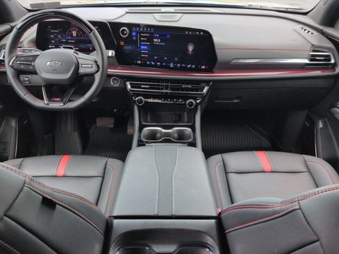 Certified 2026 Chevrolet Traverse RS w/ LPO, Floor Liner Package AWD/4WD image 21