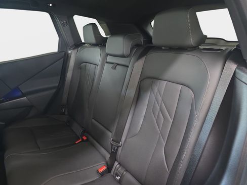 Used 2025 BMW X3 xDrive30i w/ Convenience Package image 14