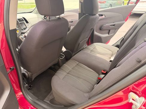 Used 2014 Chevrolet Sonic LT w/ LT Promotional Package FWD image 12