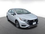 Used 2023 Nissan Versa SV image 3