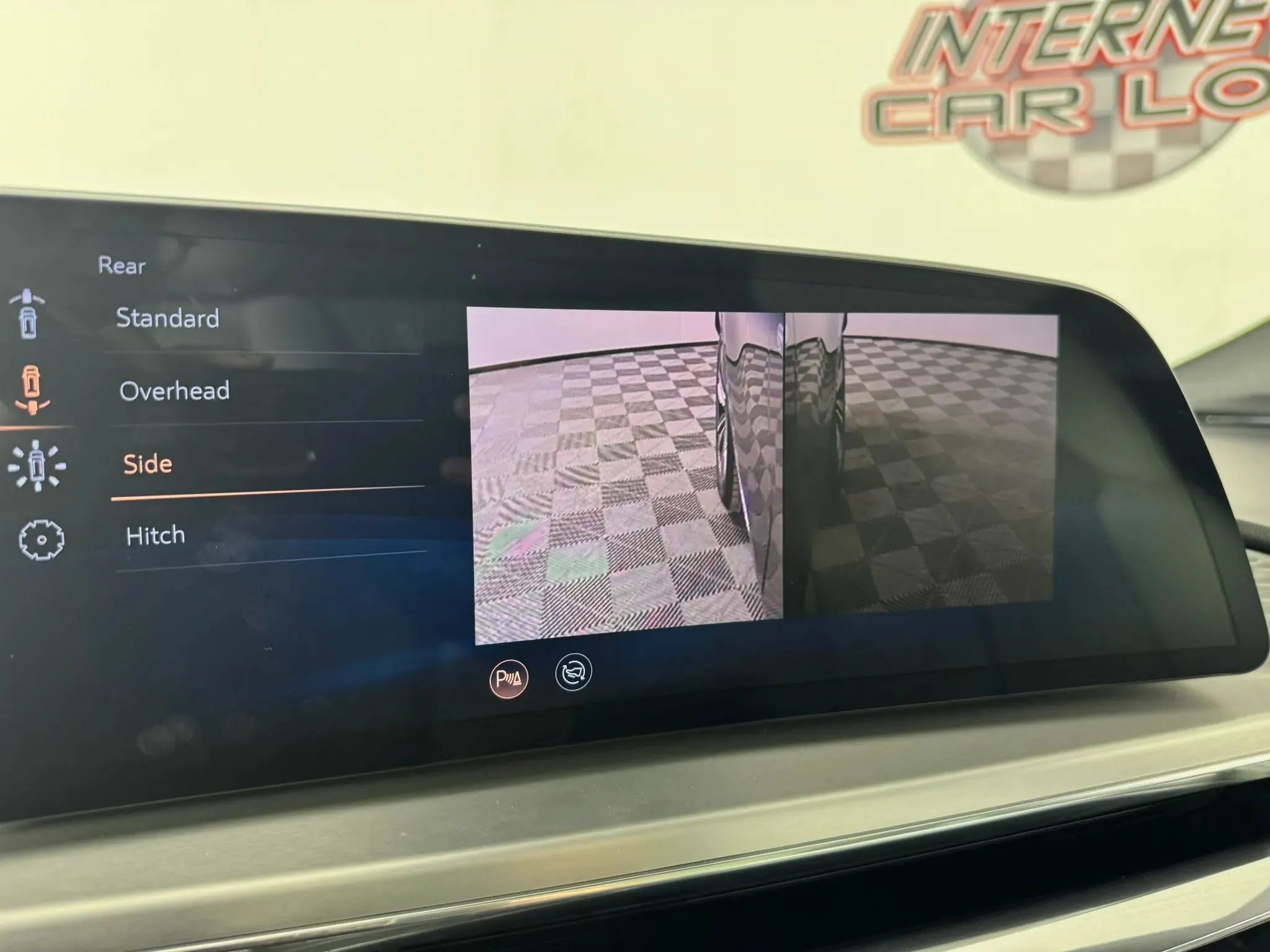 Used 2024 Cadillac Lyriq Luxury w/ LPO, Floor Liner Package AWD/4WD image 21