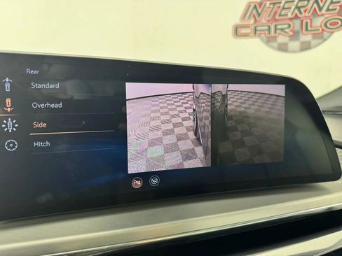 Used 2024 Cadillac Lyriq Luxury w/ LPO, Floor Liner Package AWD/4WD image 21