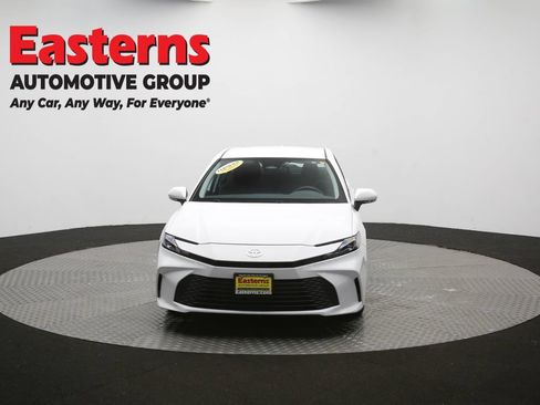 Used 2025 Toyota Camry LE FWD image 56