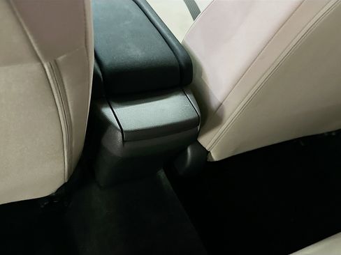 Used 2018 Honda Civic LX image 27