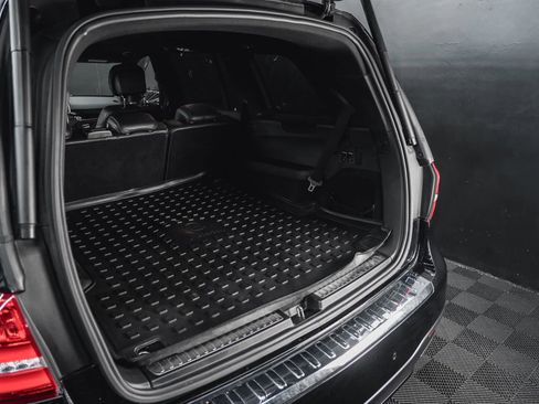 Used 2017 Mercedes-Benz GLS 550 GLS 550 Sport Utility 4D image 71