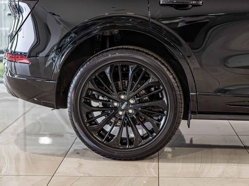 Used 2024 Lincoln Corsair Reserve w/ Jet Appearance Package image 11